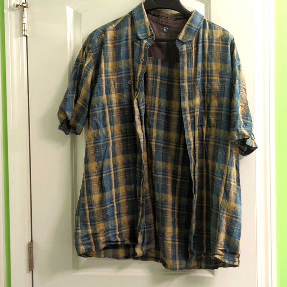 Kuhl Men's short sleeve button up shirt